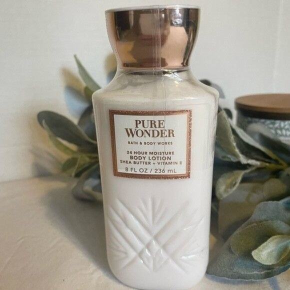Bath & Body Works Pure Wonder Daily Nourishing Body Lotion 8 FL OZ 5 FOR $25 💵 - Picture 1 of 6